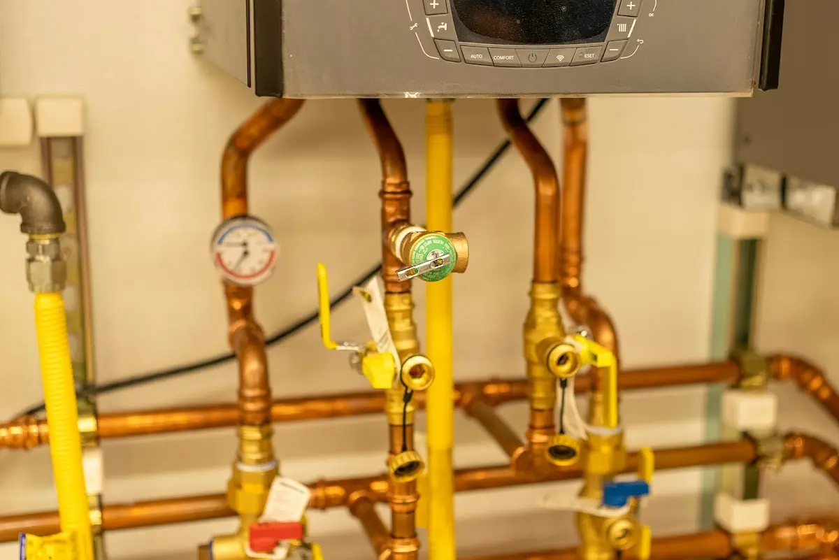 Licensed technician providing Slab Leak Repair for a homeowner in Silver Springs Shores